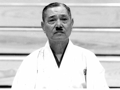 Master Tsuyoshi Chitose